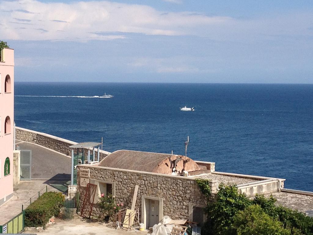 Guarinelli 88 Bed & Breakfast กาเอตา ภายนอก รูปภาพ